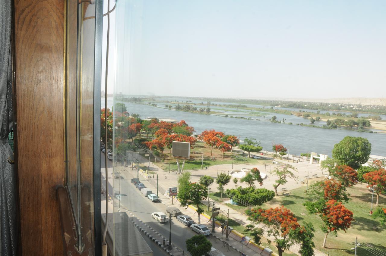 King Akhenaton Hotel อัล มินยา ภายนอก รูปภาพ